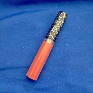 KVD Everlasting Liquid Lipstick Mini Size in Saint